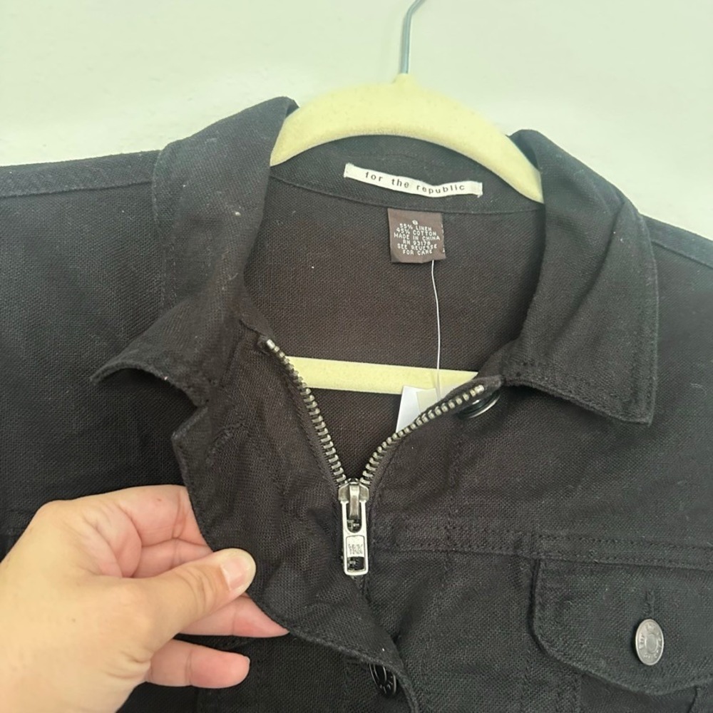 For The Republic Y2K Black Cropped Jacket Linen Cotton Blend Zip Cuff Small NWT - Picture 3 of 8